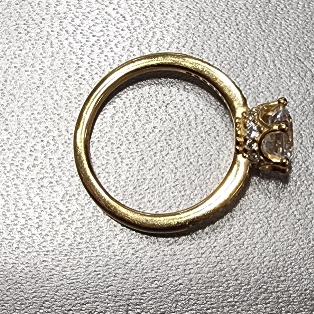 Pandora Clear Sparkling Crown Solitaire Ring - Picture 4 of 12